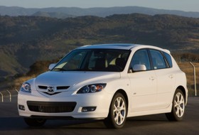 Mazda3 отзывается производителем